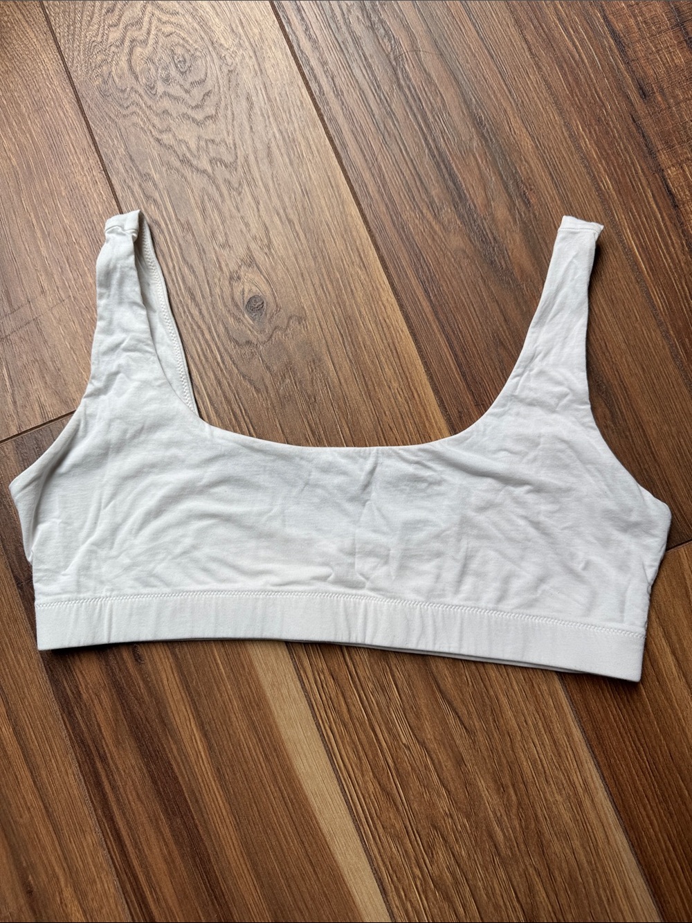 Everlane Soft Scoop Wireless Bralette - White